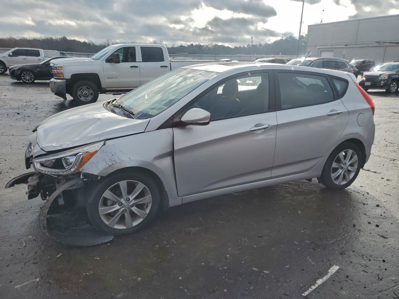 2014 HYUNDAI ACCENT