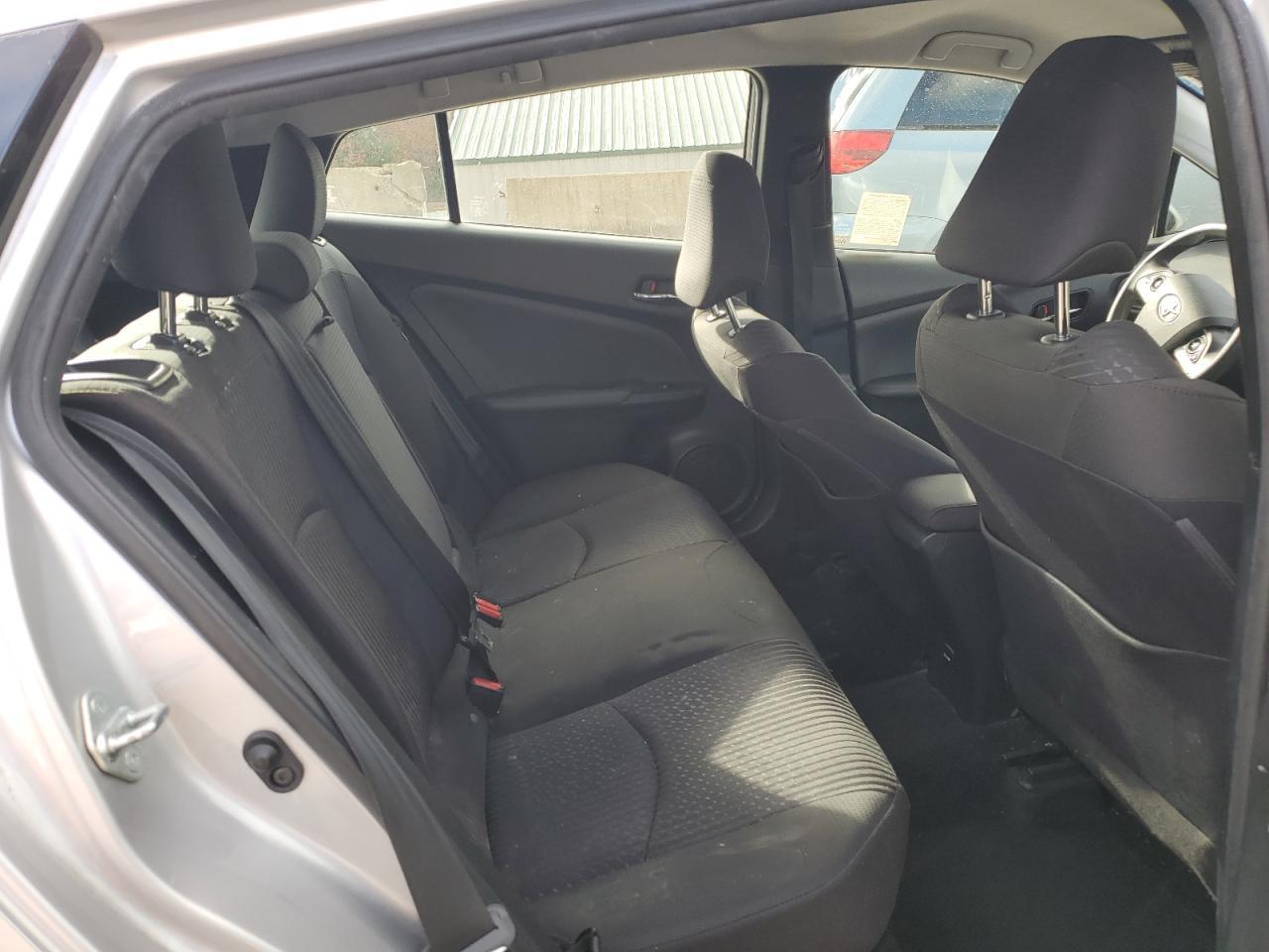 2018 TOYOTA PRIUS