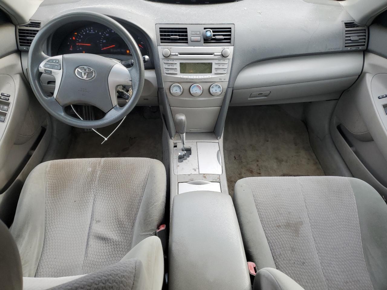 2010 TOYOTA CAMRY