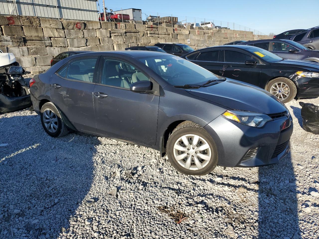 2015 TOYOTA COROLLA
