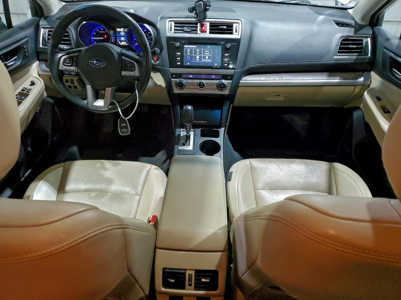 2015 SUBARU Outback