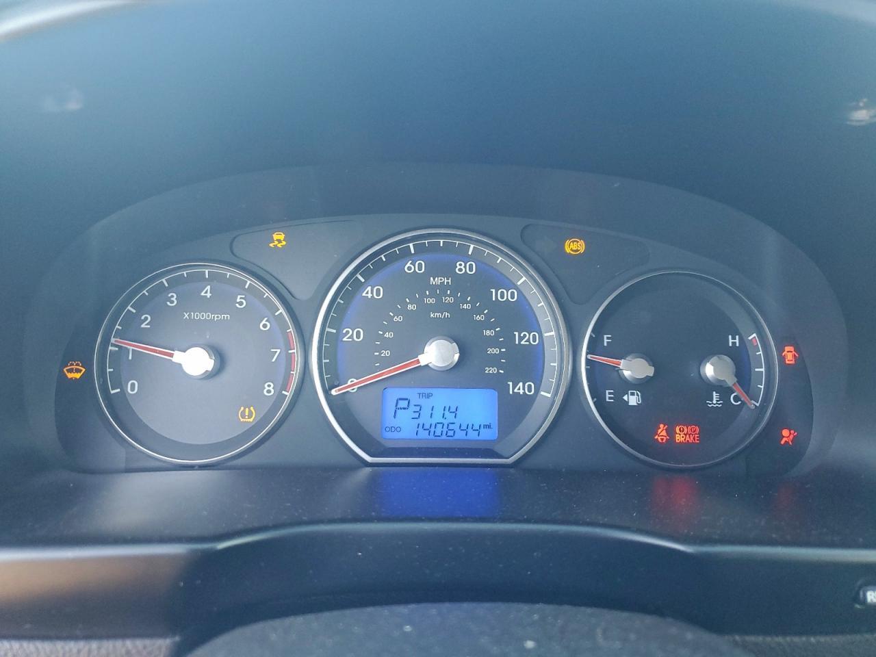 2011 HYUNDAI SANTA FE