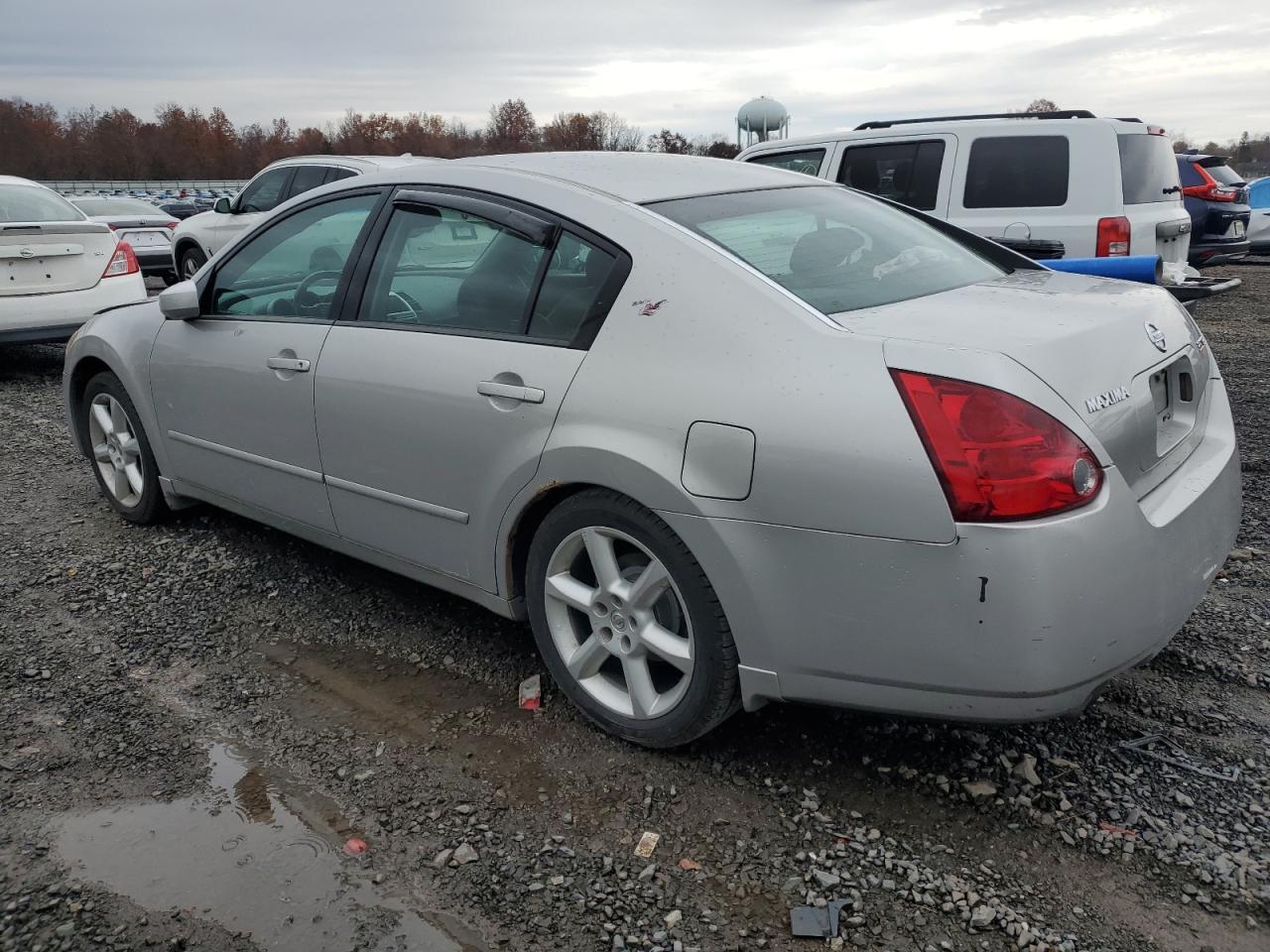 2005 NISSAN Maxima