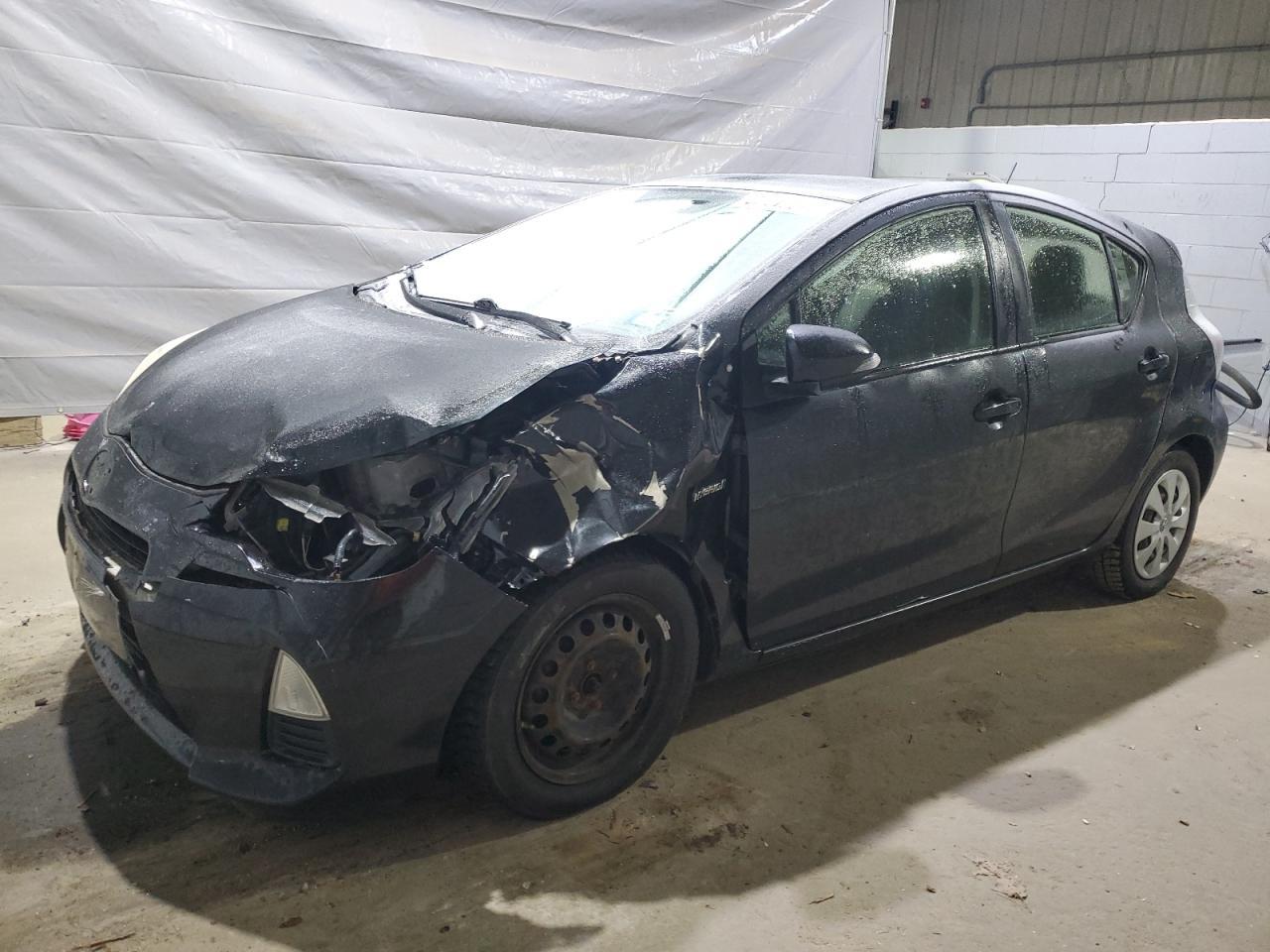 2012 TOYOTA Prius c