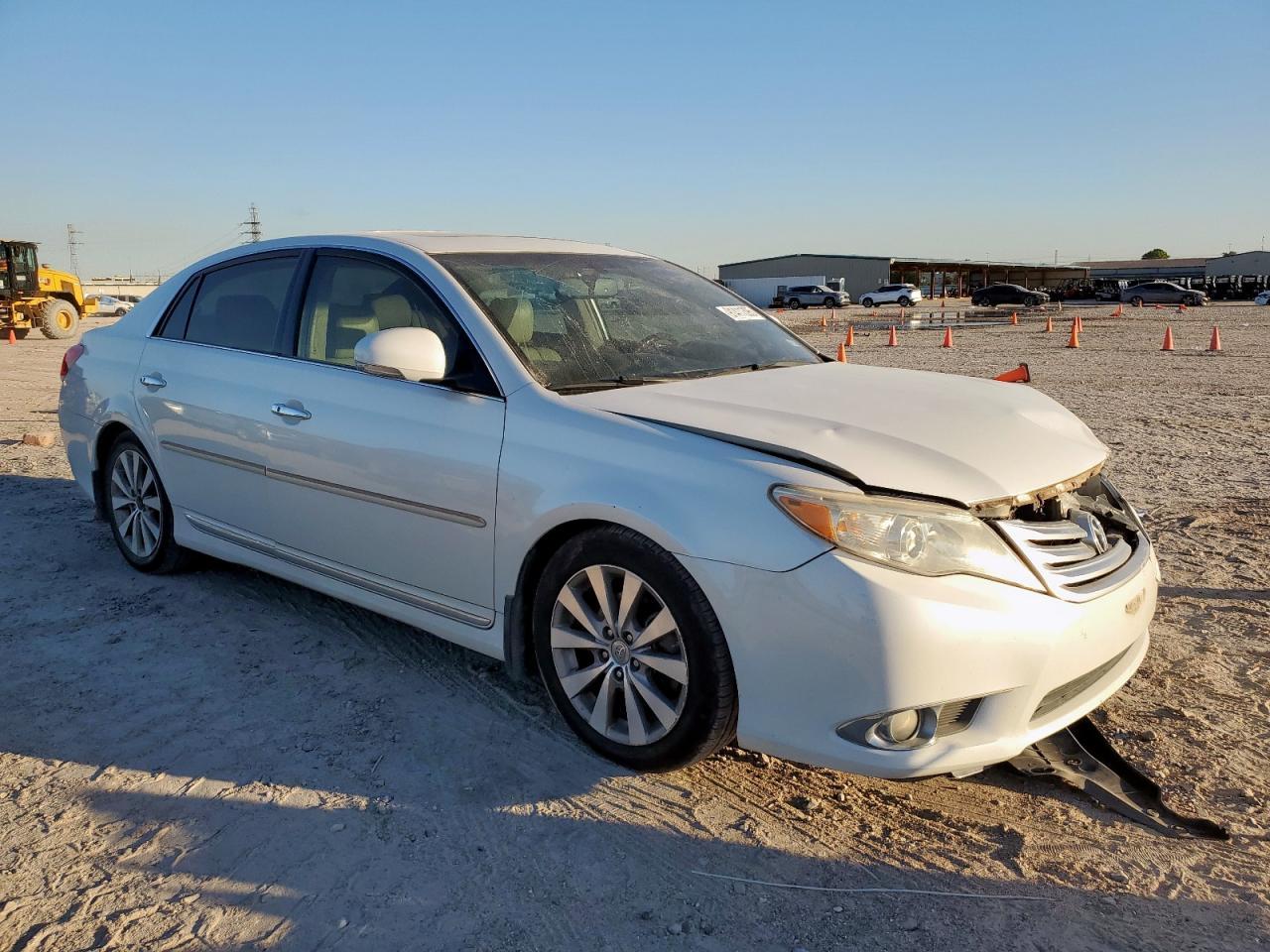 2012 TOYOTA Avalon