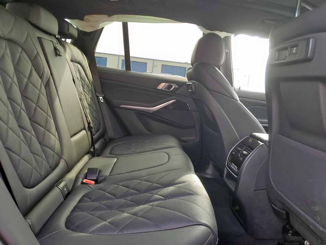 2023 BMW X5