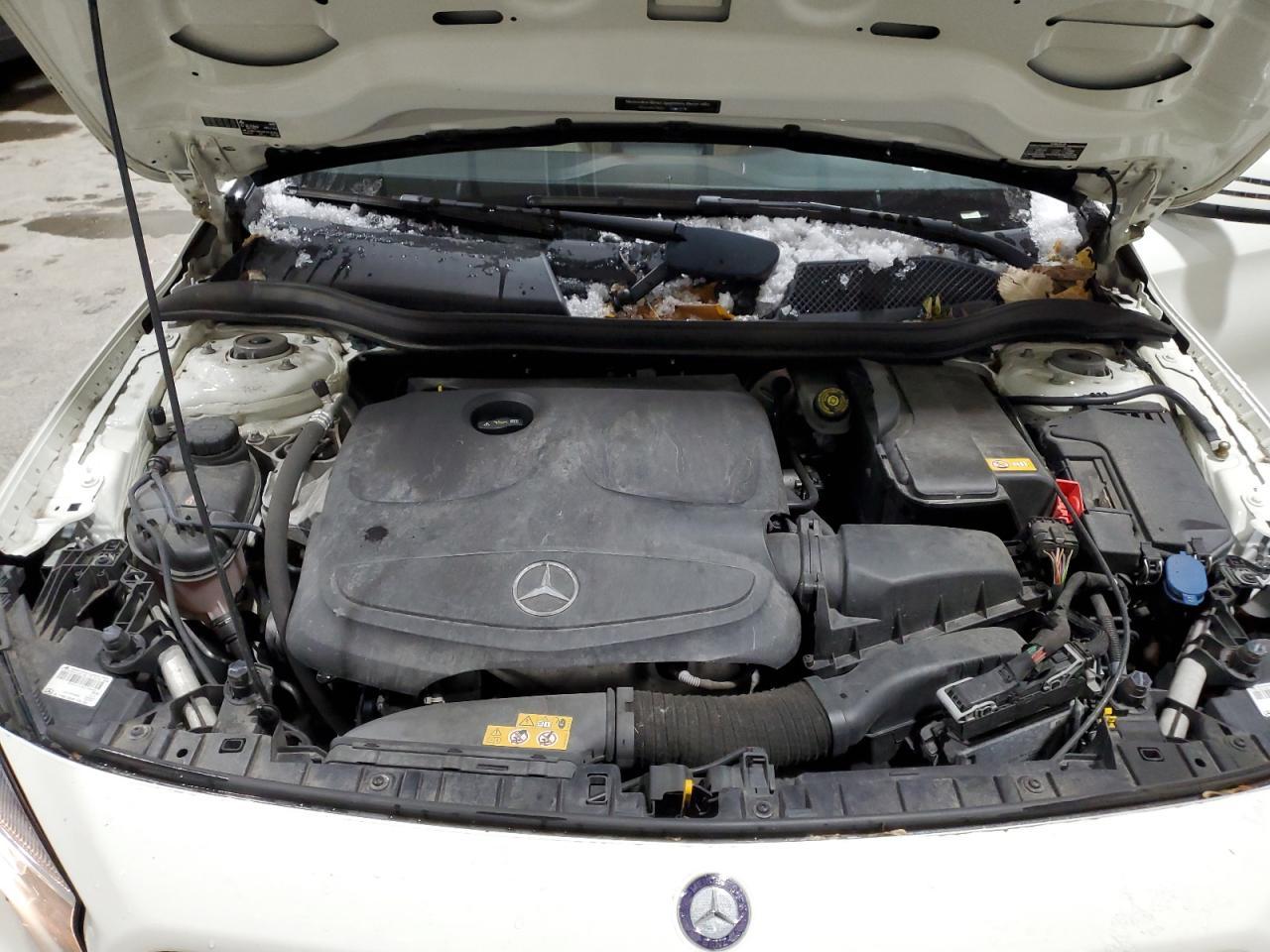 2016 MERCEDES-BENZ GLA-Class