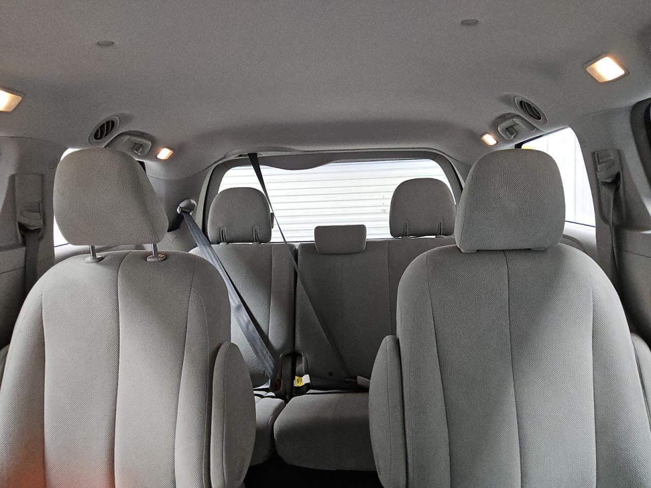 2014 TOYOTA SIENNA