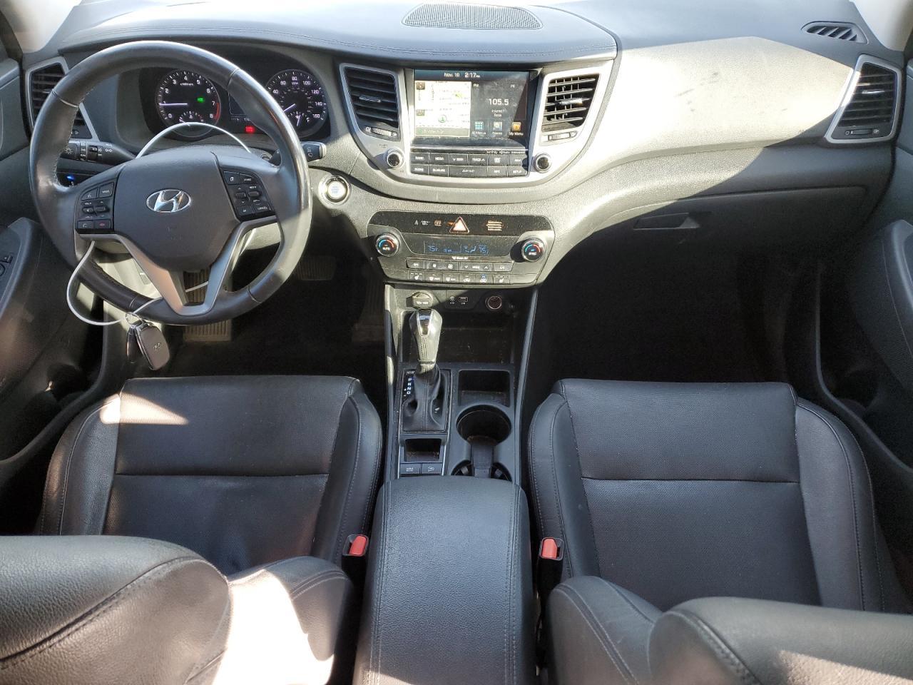 2017 HYUNDAI TUCSON
