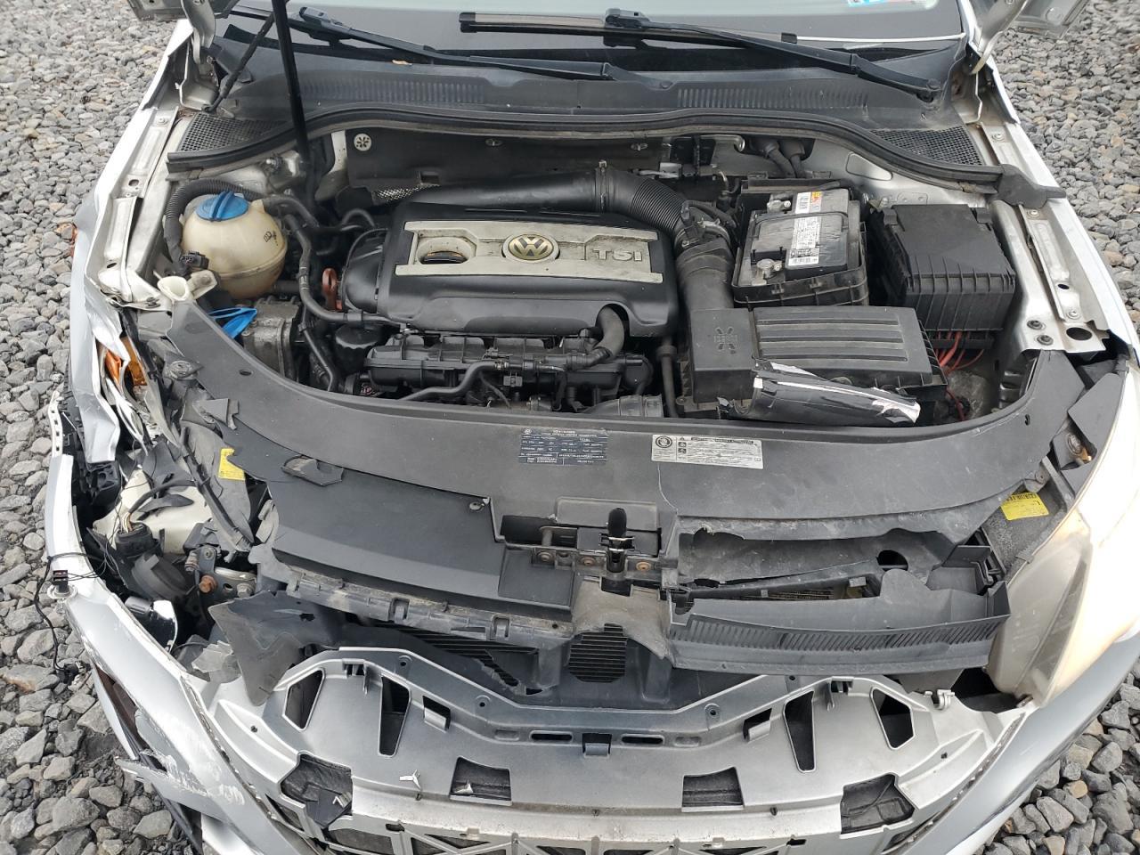2011 VOLKSWAGEN CC