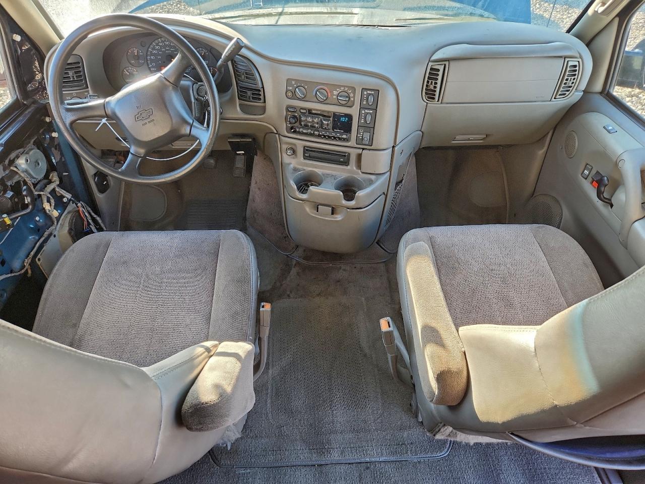 2000 CHEVROLET Astro