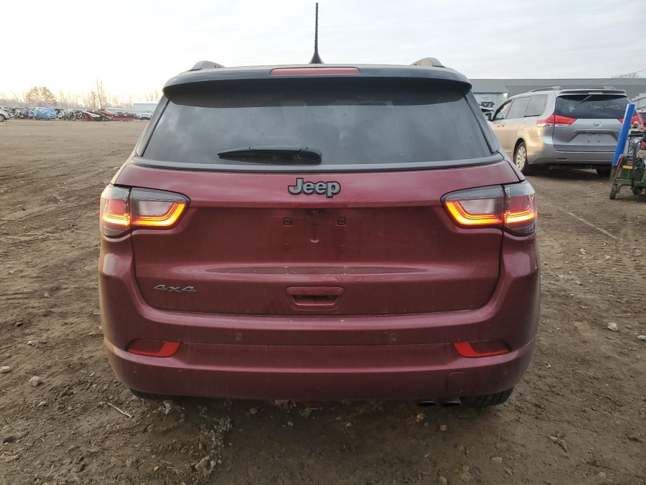 2022 JEEP Compass
