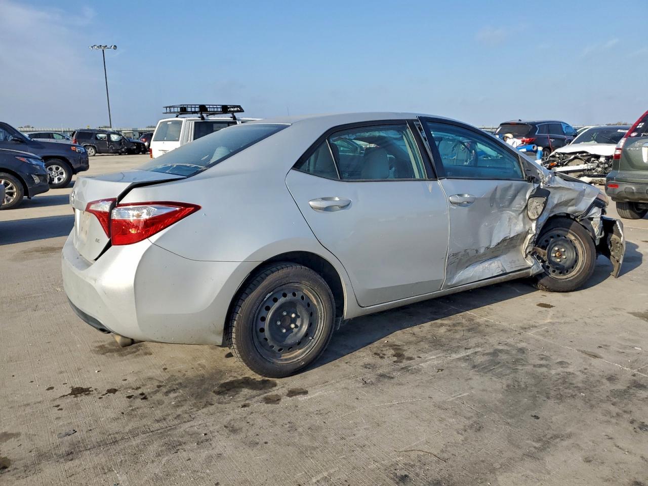 2016 TOYOTA COROLLA