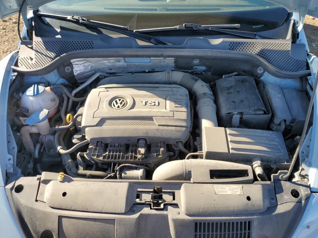 2015 VOLKSWAGEN Beetle