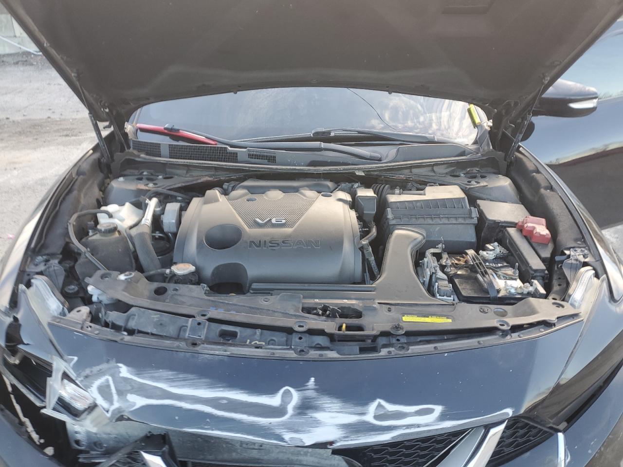 2017 NISSAN Maxima