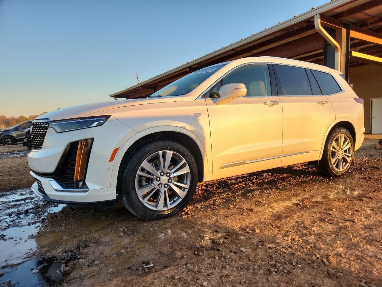 2022 CADILLAC XT6