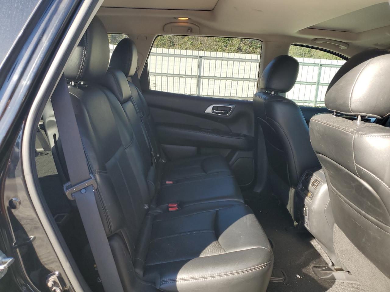 2015 NISSAN PATHFINDER
