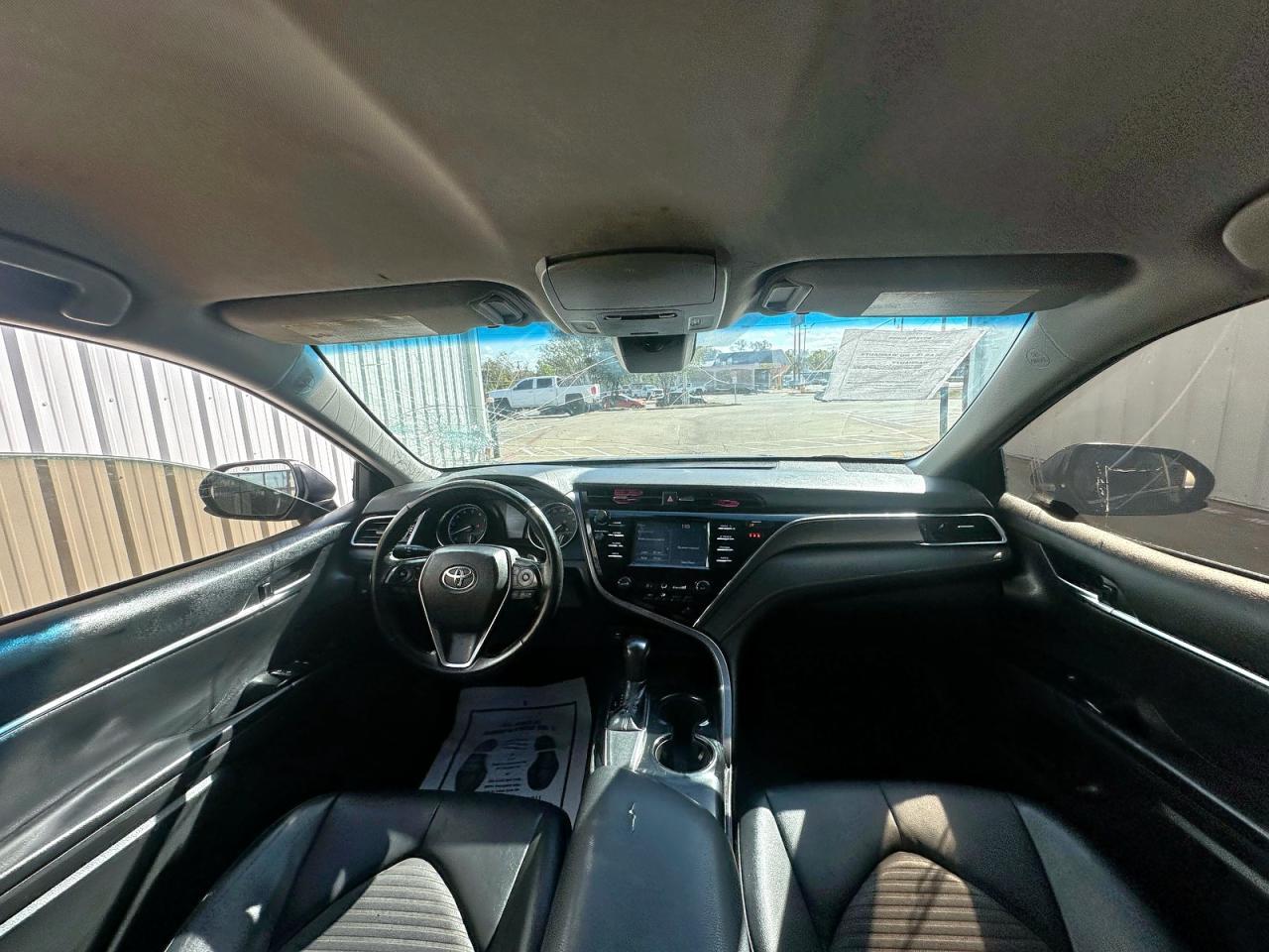 2018 TOYOTA CAMRY