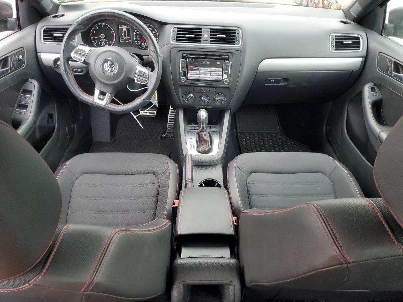 2014 VOLKSWAGEN JETTA