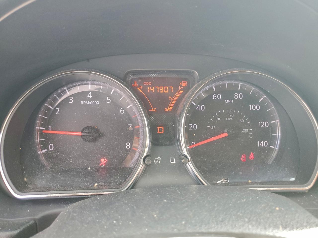 2014 NISSAN VERSA