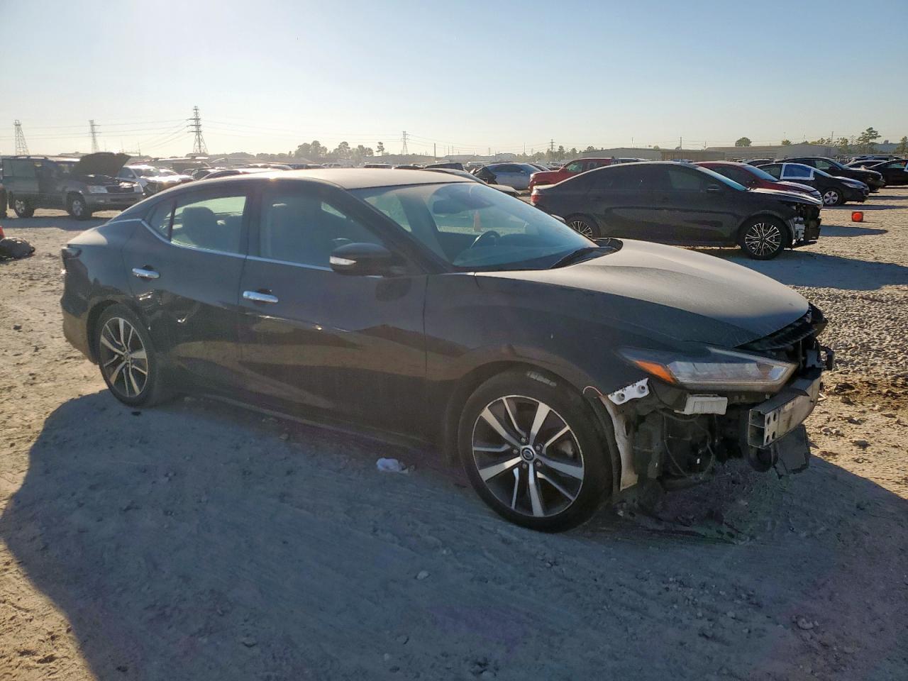 2020 NISSAN Maxima