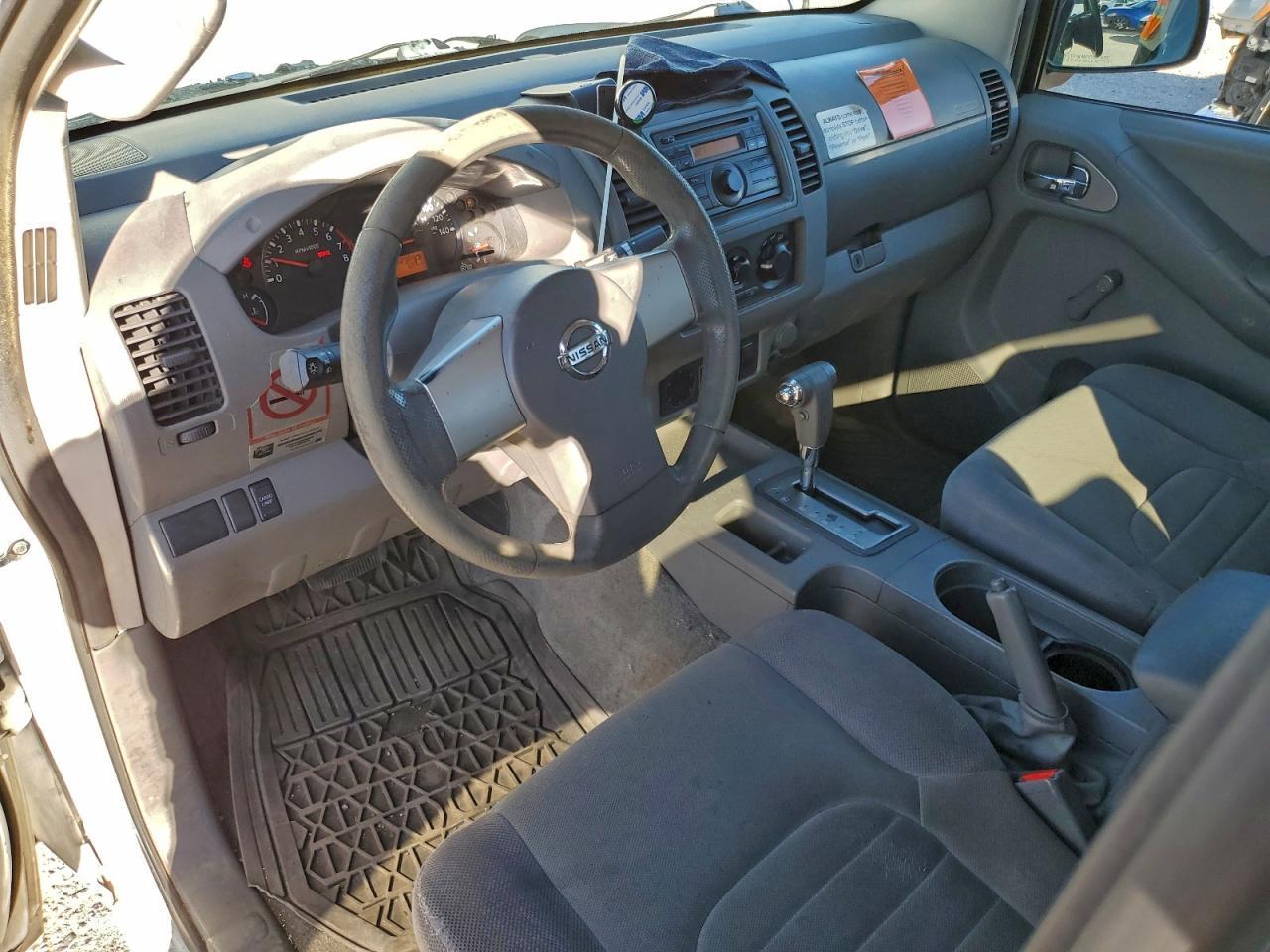 2013 NISSAN Frontier