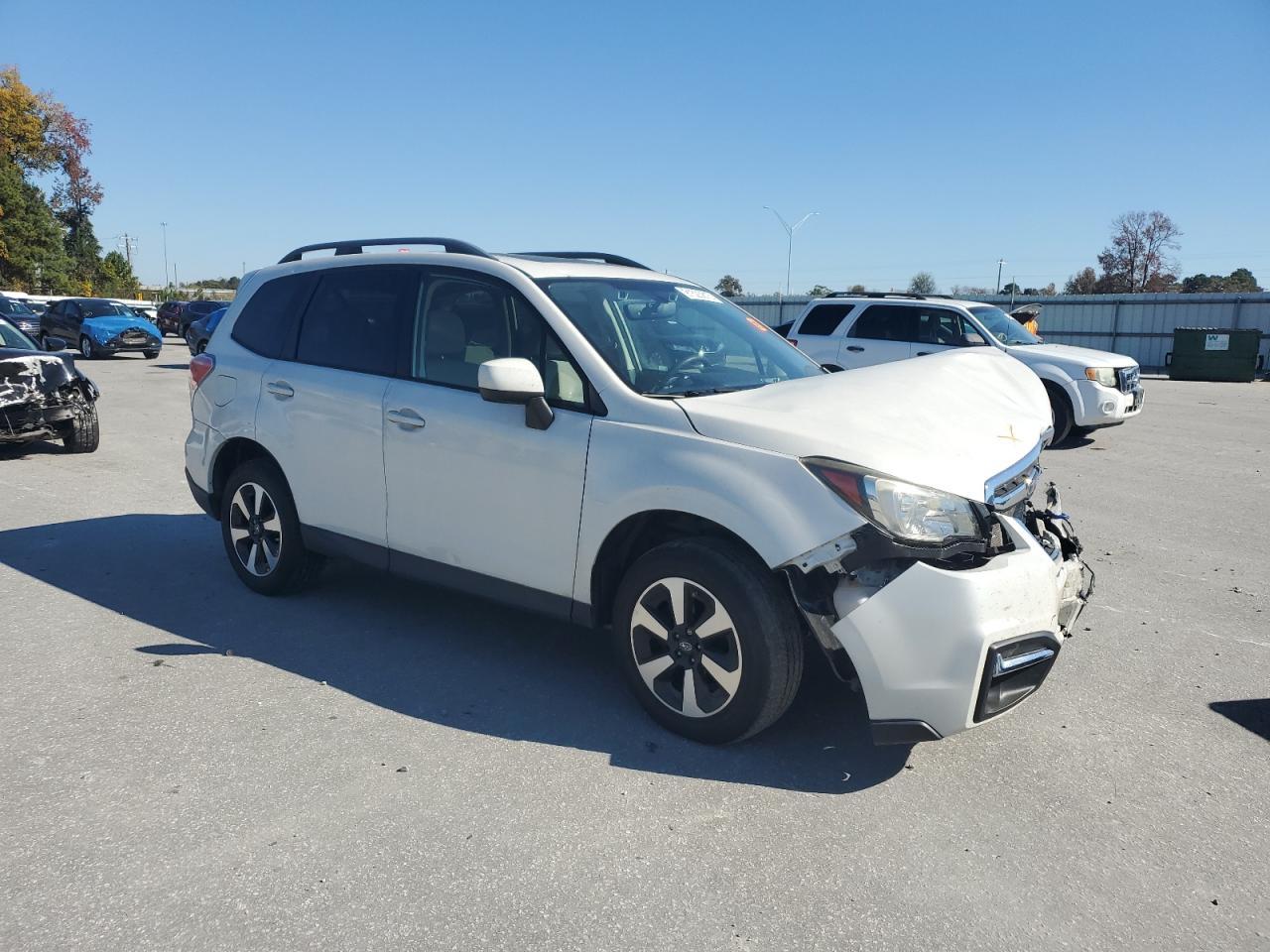 2017 SUBARU FORESTER