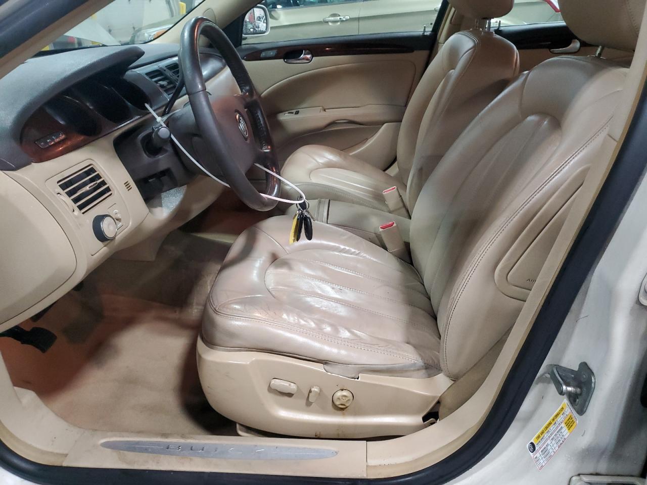2010 BUICK Lucerne