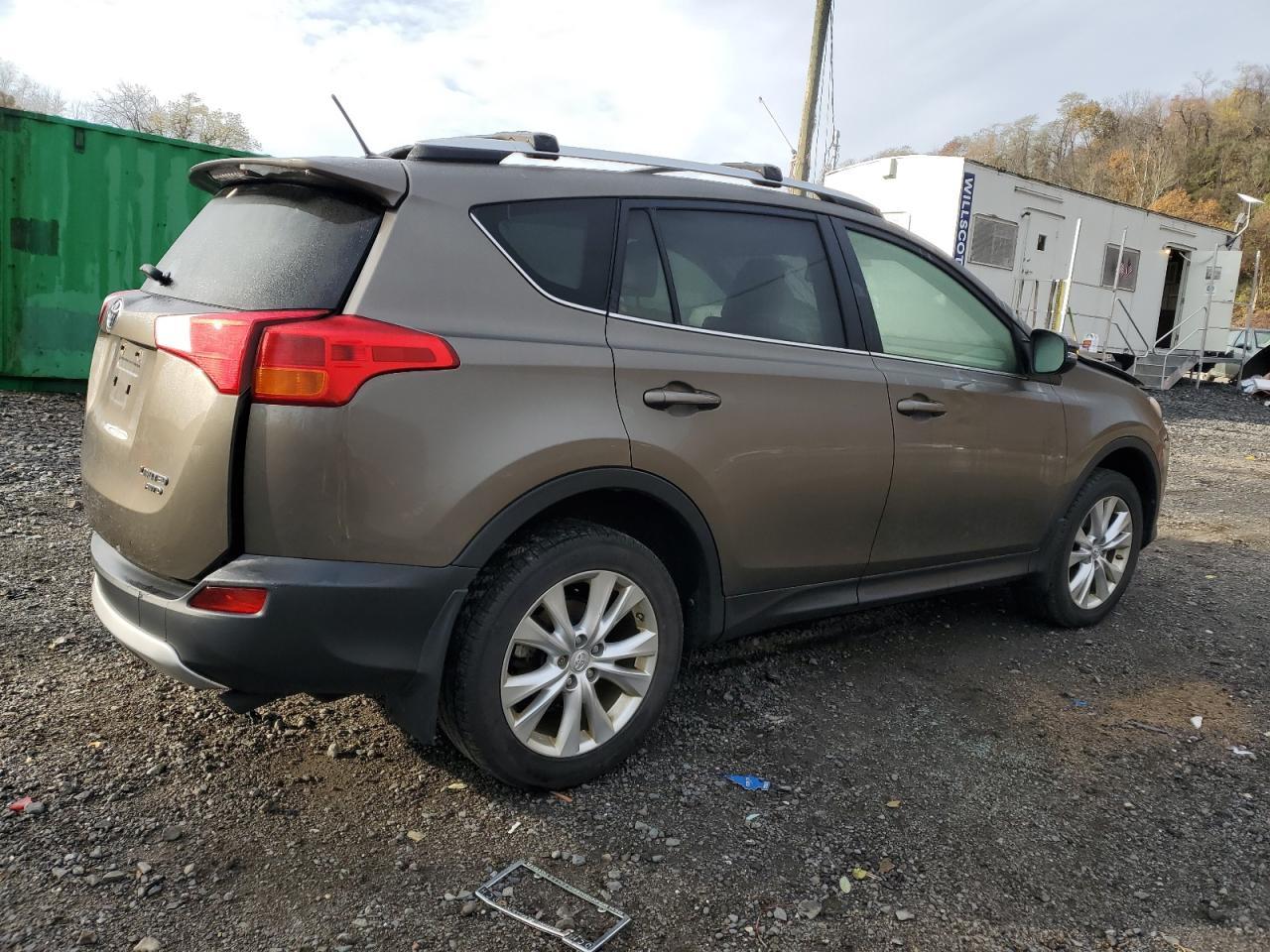 2015 TOYOTA RAV4