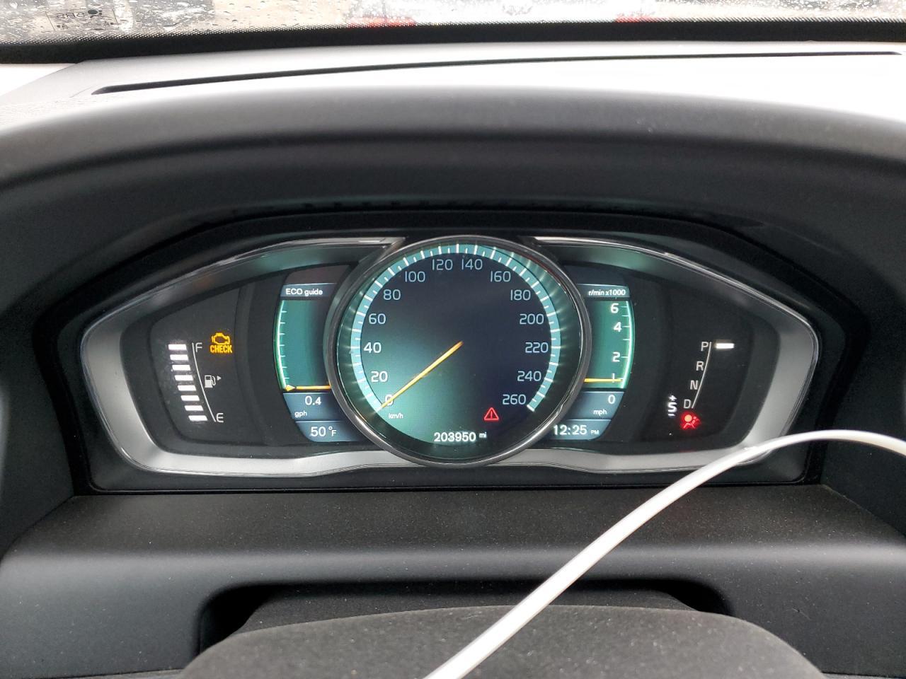 2014 VOLVO XC60