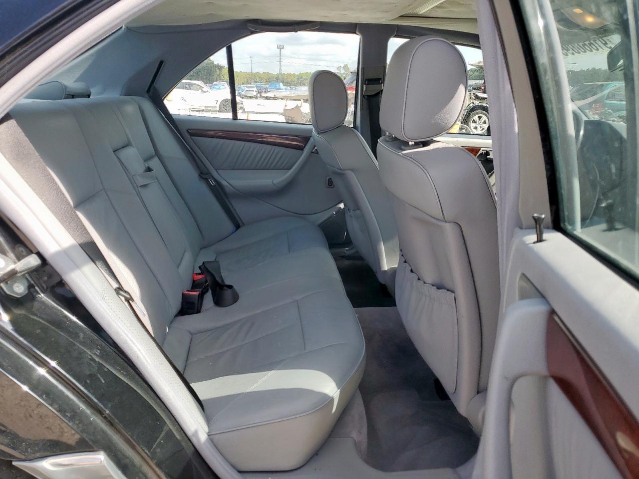 2000 MERCEDES-BENZ C-CLASS