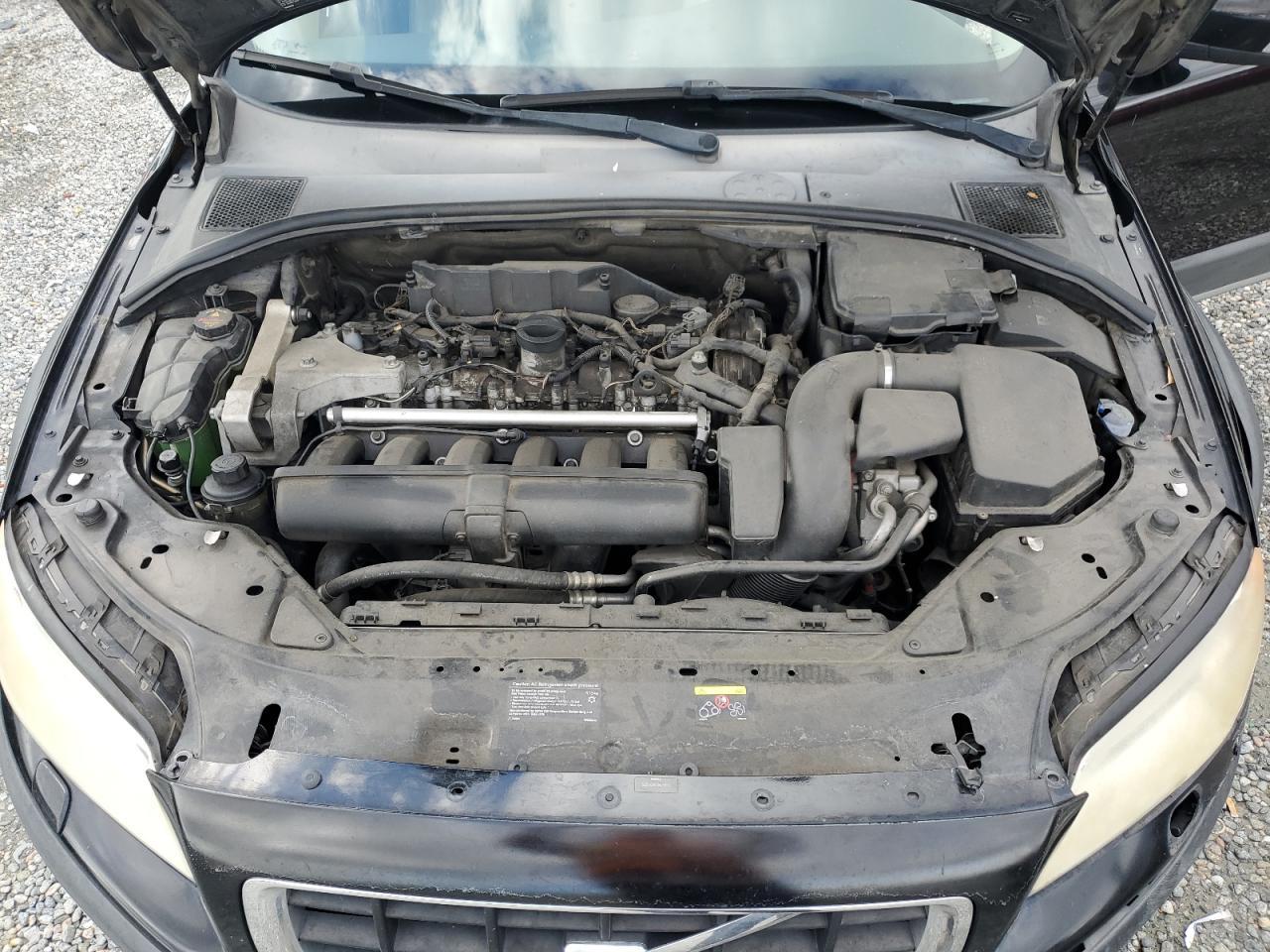 2008 VOLVO XC70