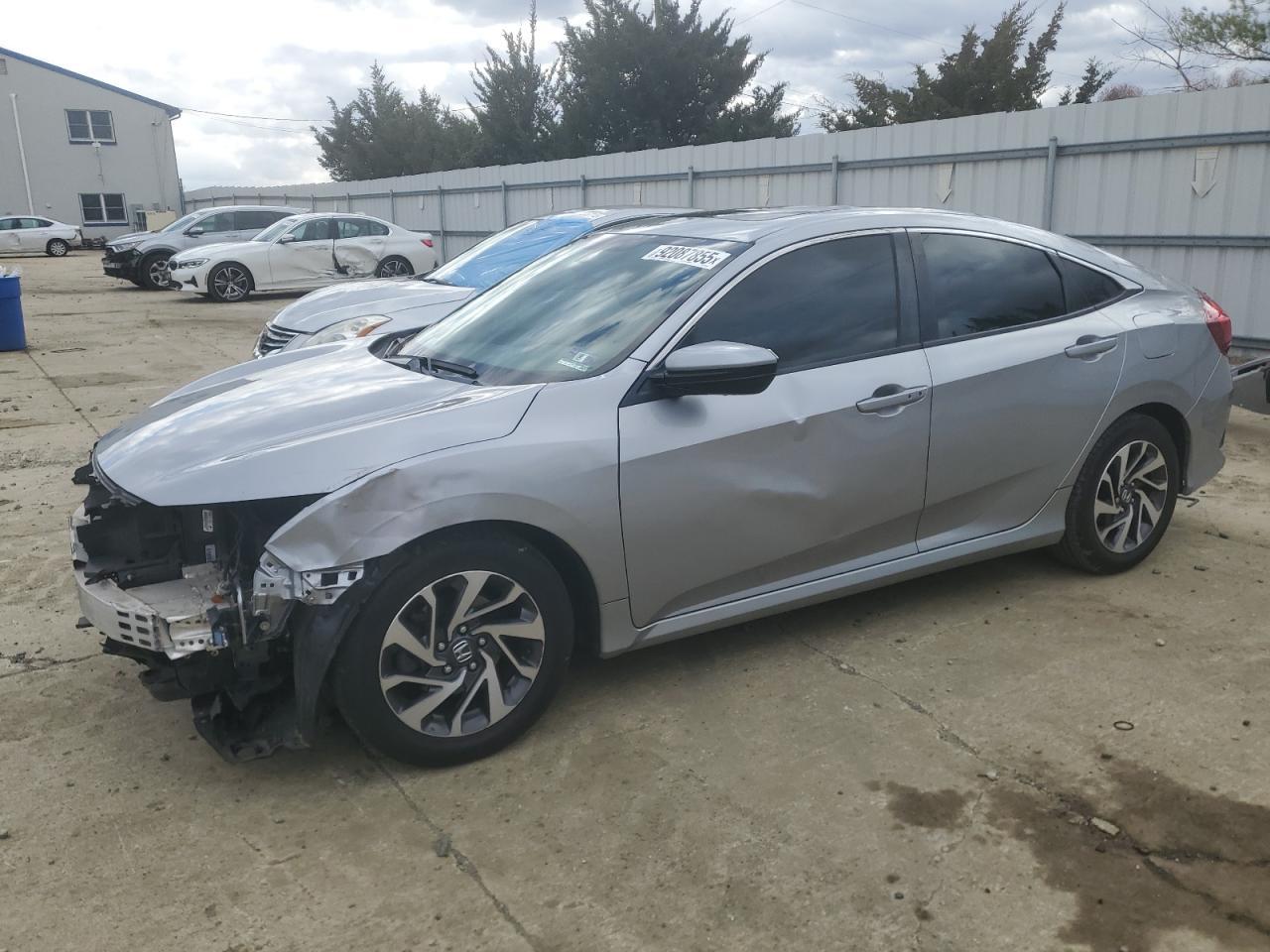 2016 HONDA CIVIC