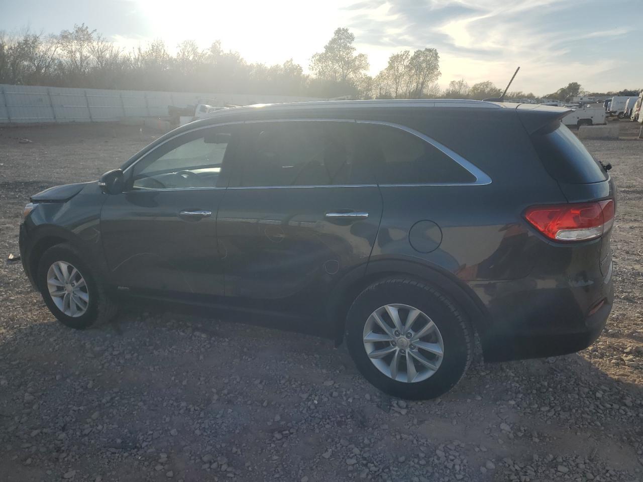 2017 KIA SORENTO
