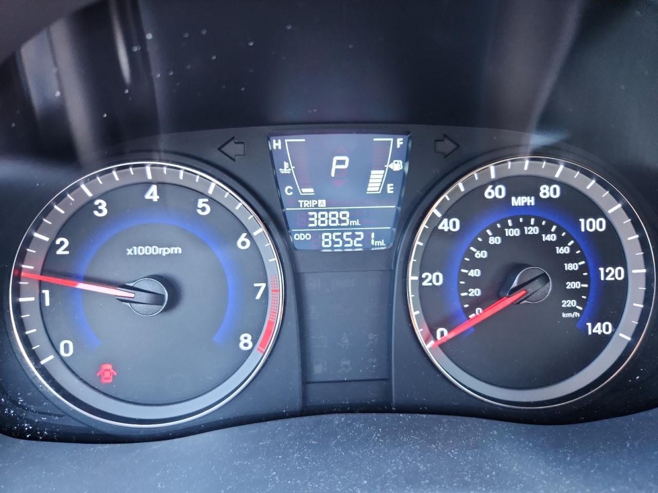2014 HYUNDAI ACCENT