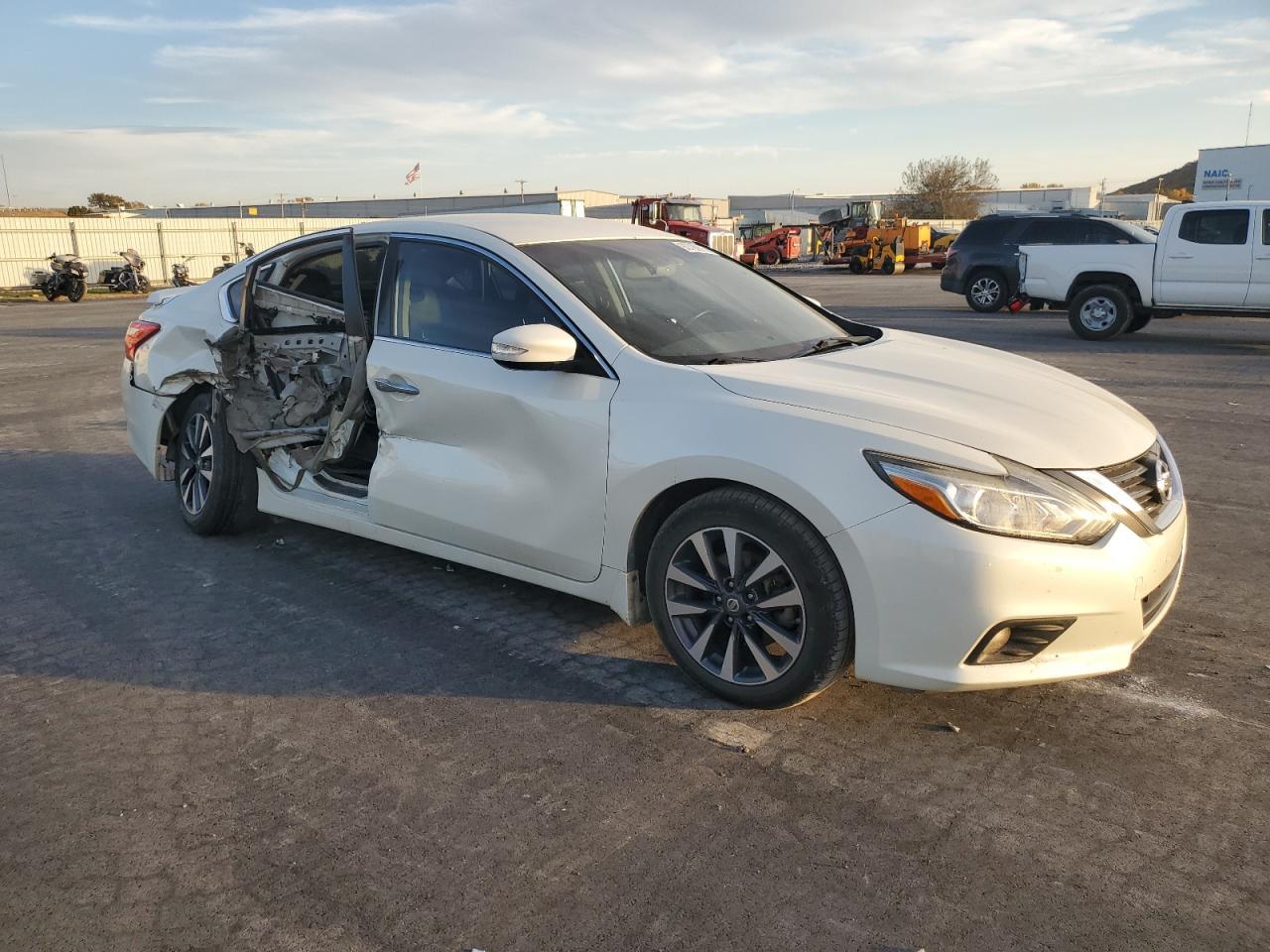 2016 NISSAN ALTIMA
