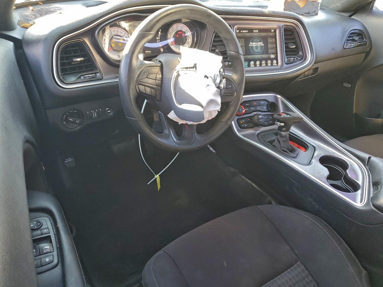 2017 DODGE Challenger