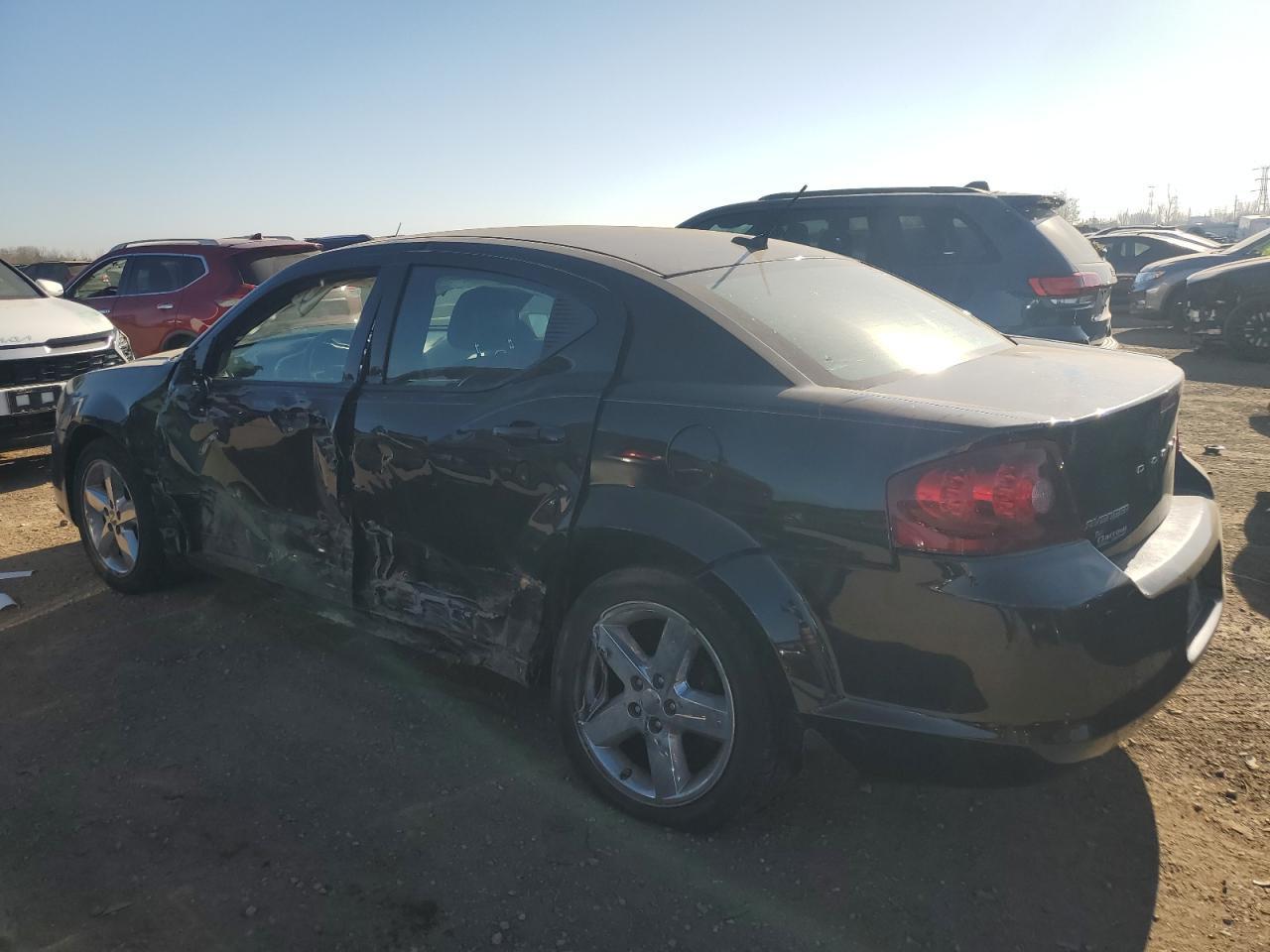 2012 DODGE Avenger