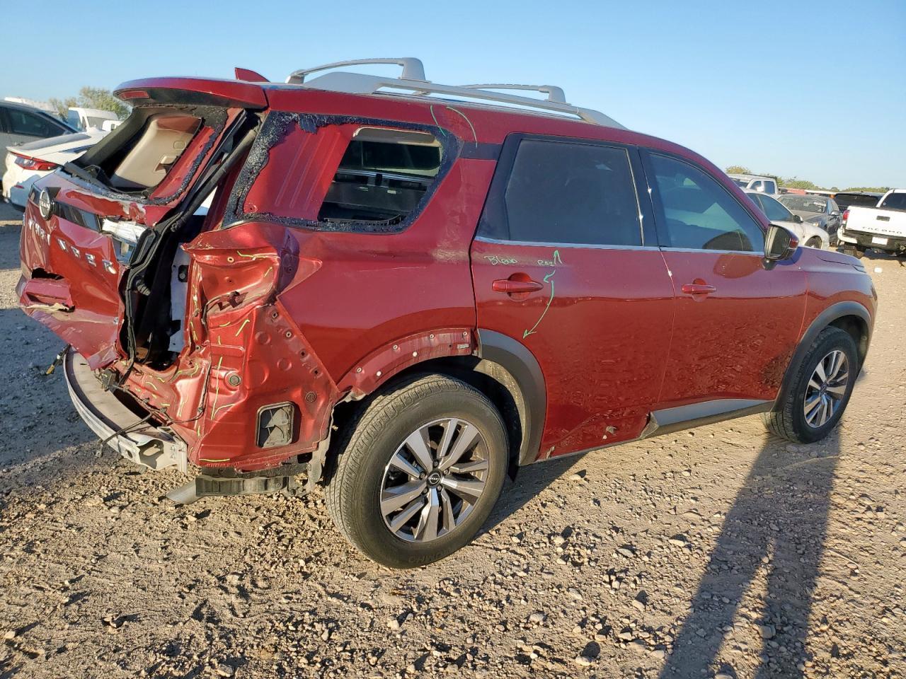 2023 NISSAN PATHFINDER