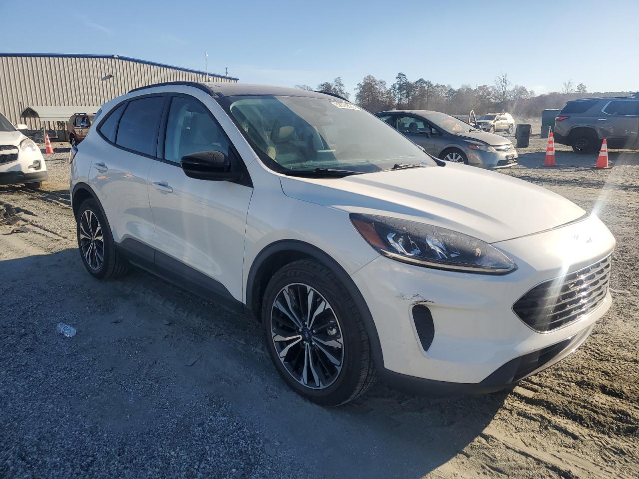 2021 FORD ESCAPE