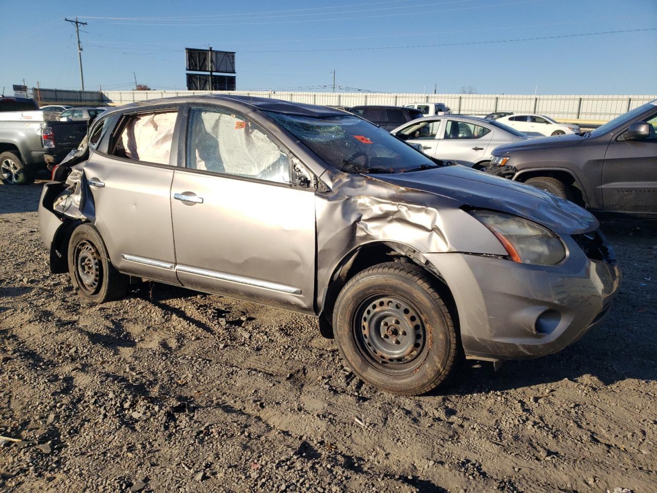 2014 NISSAN ROGUE