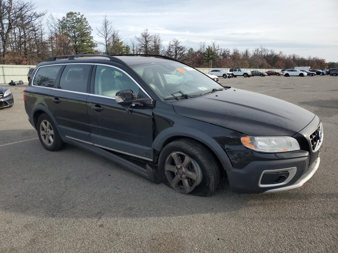 2013 VOLVO XC70