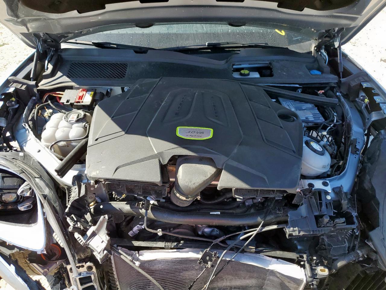 2023 PORSCHE CAYENNE