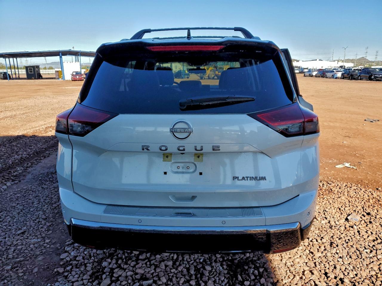 2025 NISSAN ROGUE