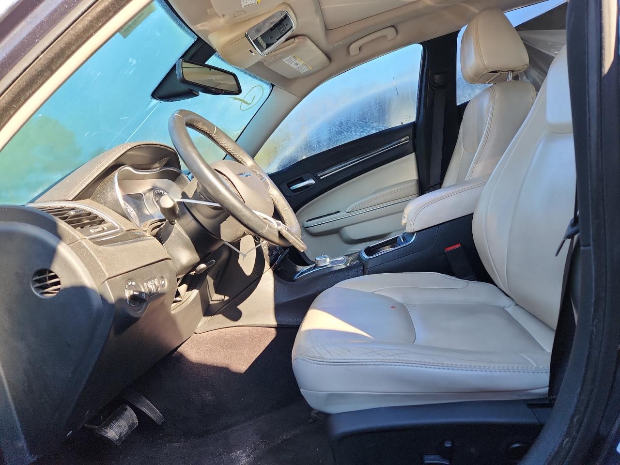 2017 CHRYSLER 300