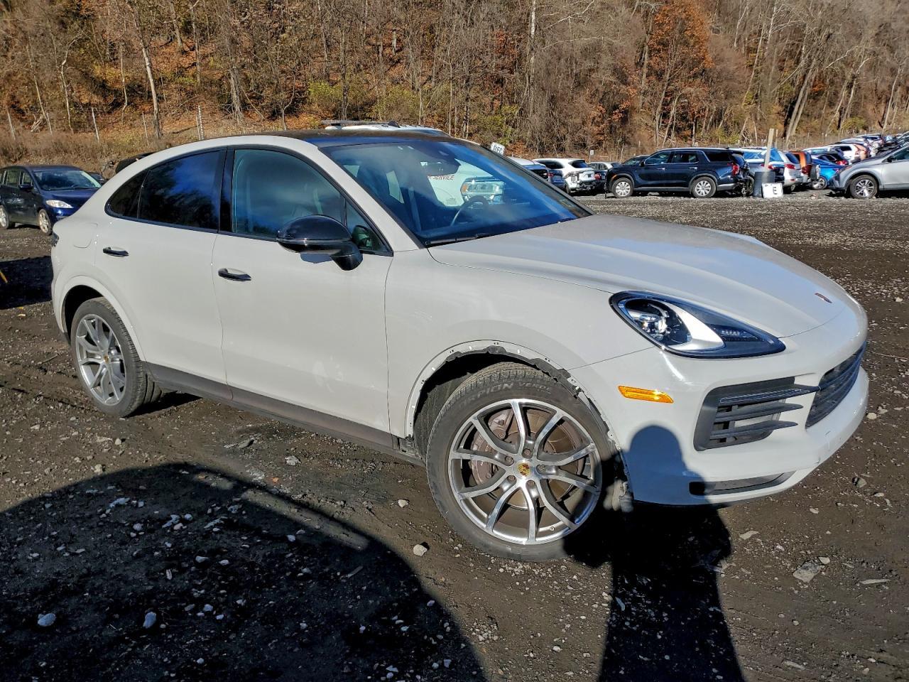 2022 PORSCHE CAYENNE