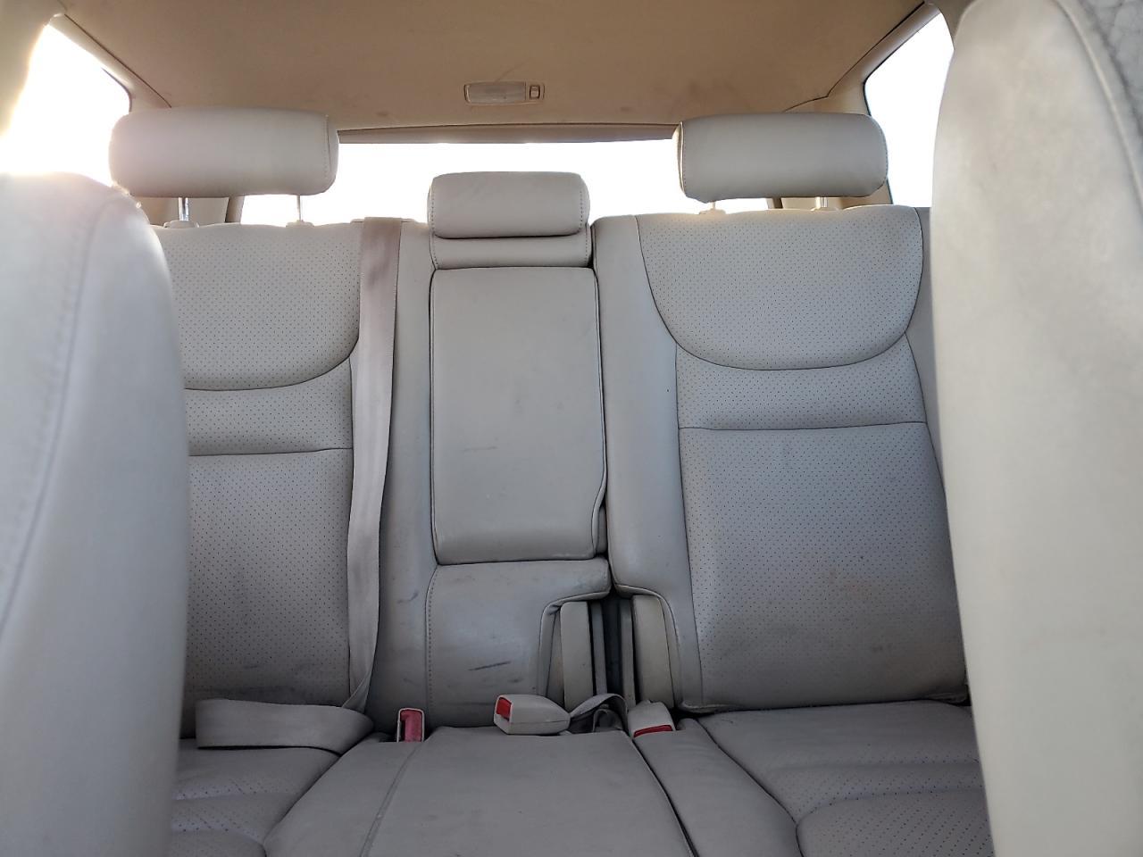 2003 TOYOTA HIGHLANDER