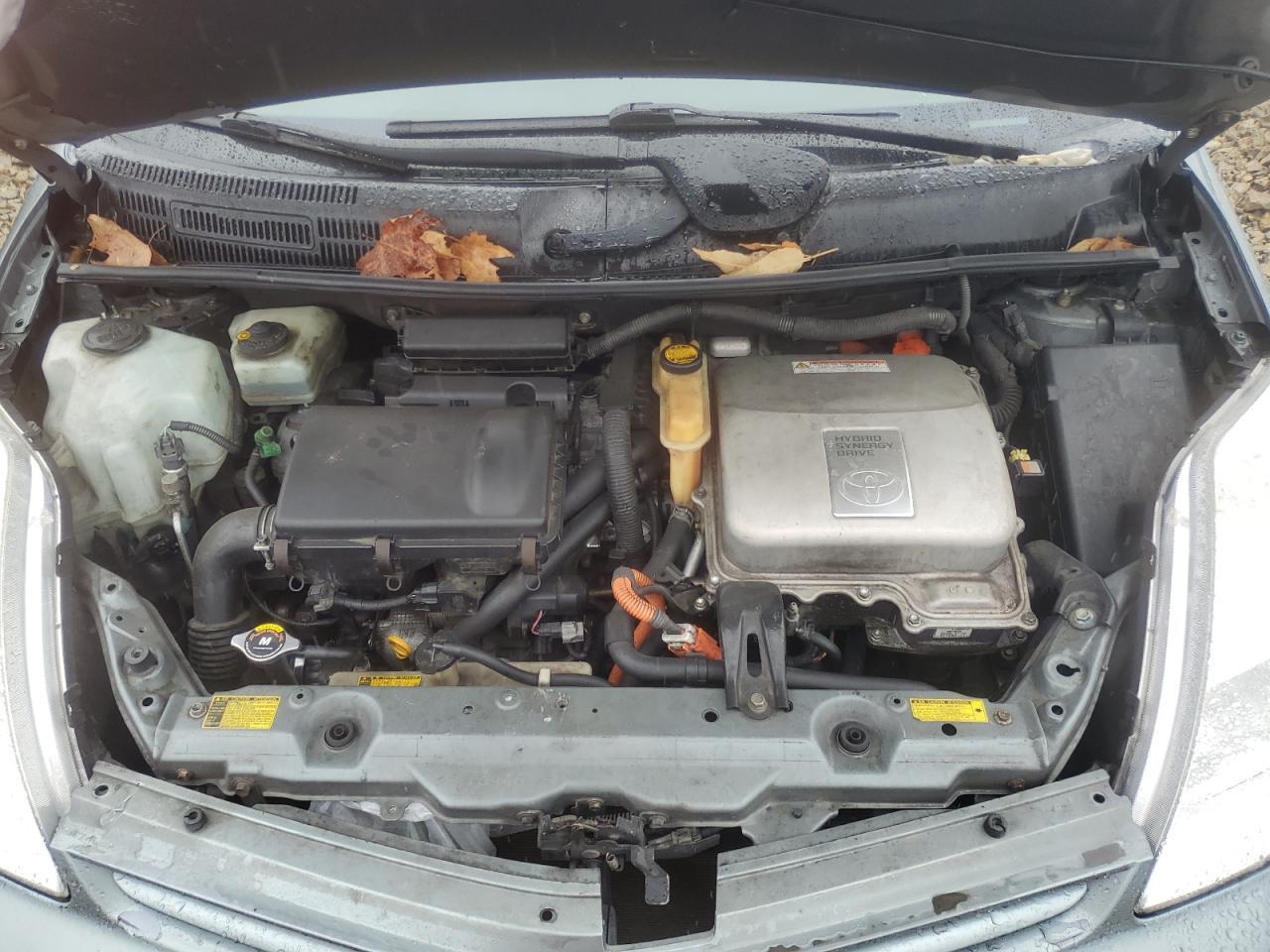 2004 TOYOTA PRIUS