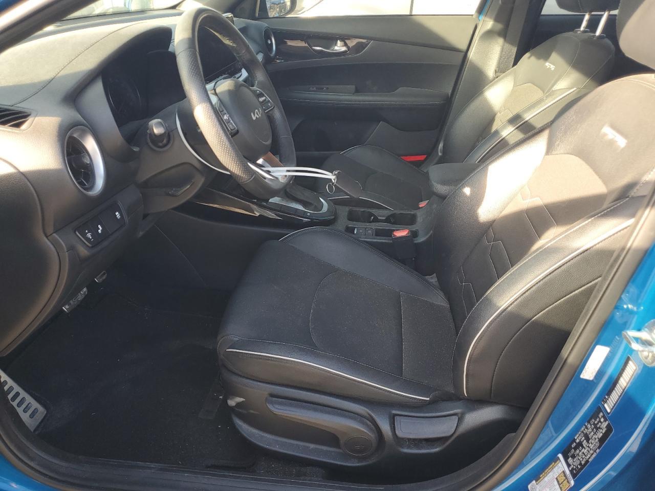 2024 KIA FORTE