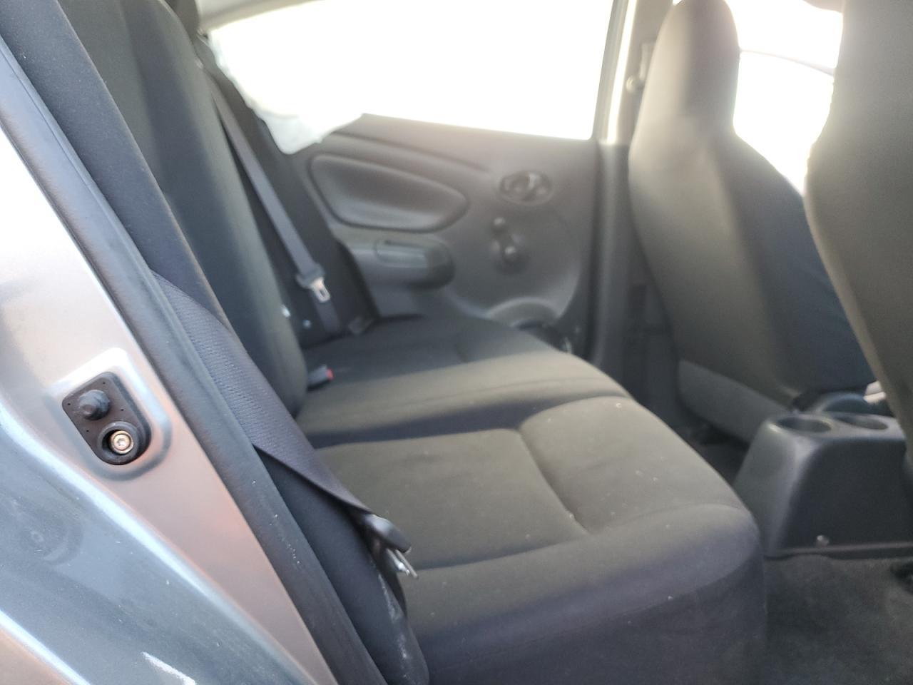 2013 NISSAN VERSA